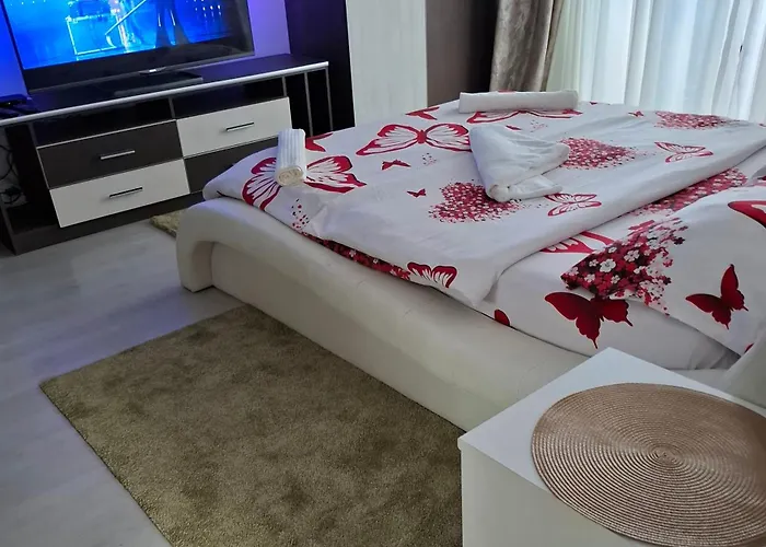 Garsoniera شقة بوخارست